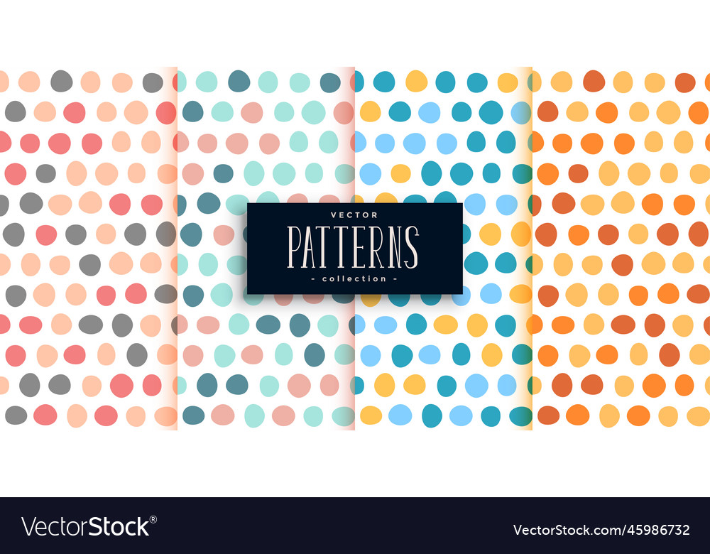 Big dots circles pattern set of four