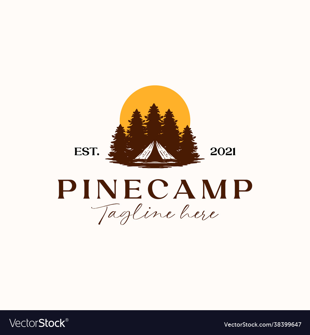 Camp mit Pinienbaum Sonnenuntergang Logo Vorlage isoliert